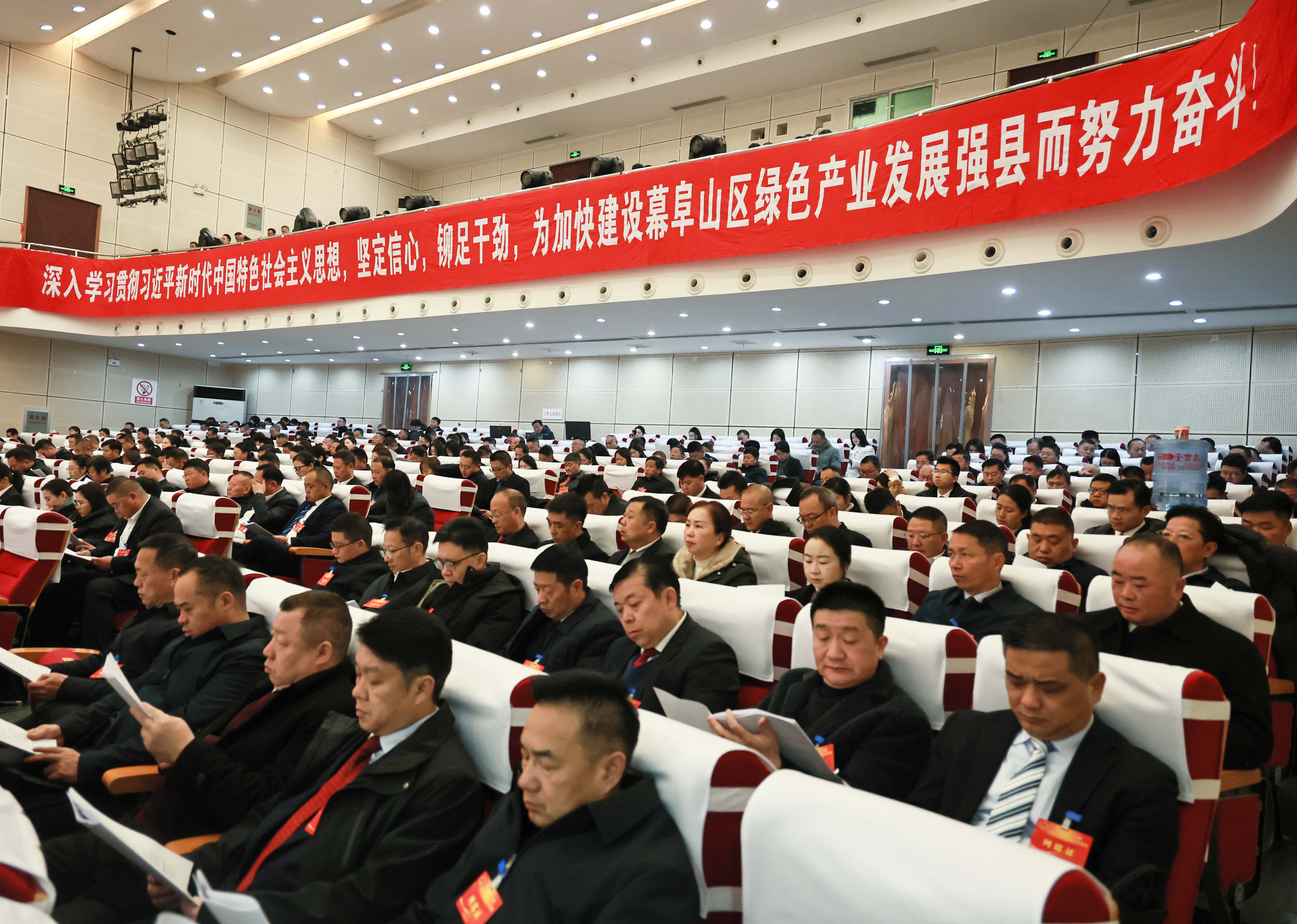 正在上传...
